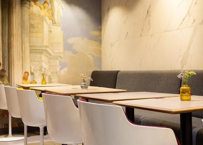 Mercure Alesia Отель