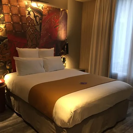 Mercure Alesia Отель Париж