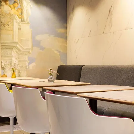 Mercure Alesia 4* Paris
