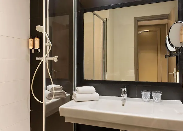 Mercure Alesia Hotel 4*