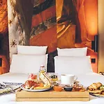 מלון Mercure Alesia