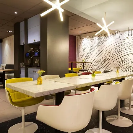 Mercure Alesia מלון