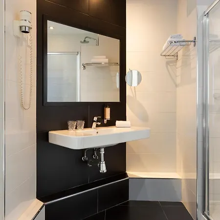 מלון Mercure Alesia פריז