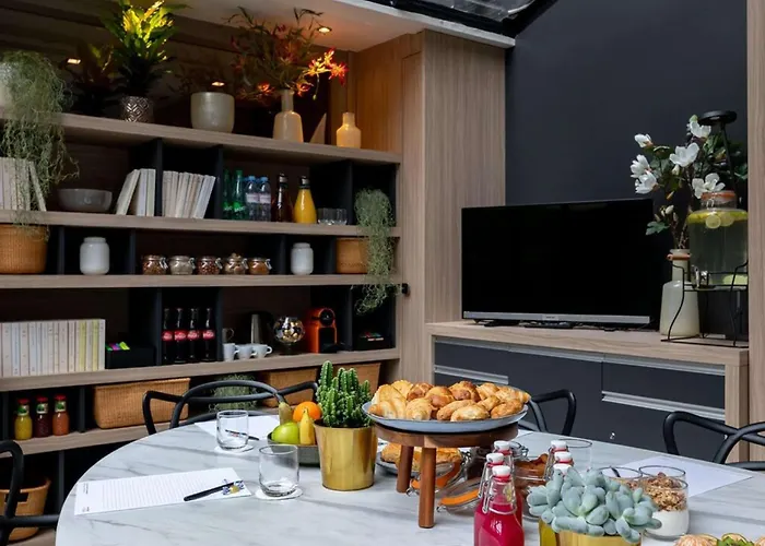 Mercure Alesia מלון 4*