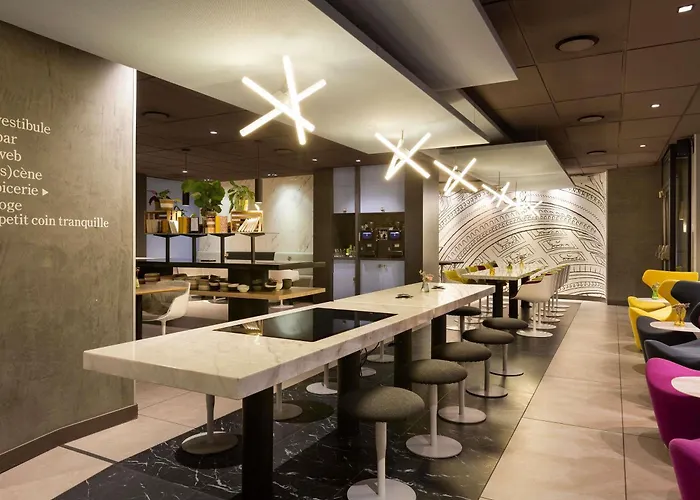 מלון Mercure Alesia 4*